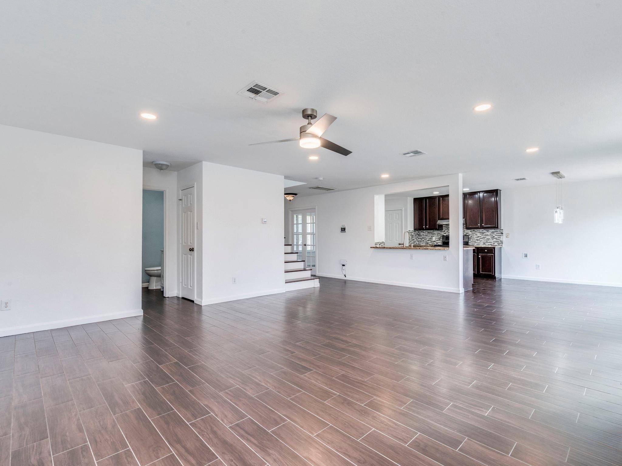 12825 Sexson Ridge CV, Del Valle, TX 78617