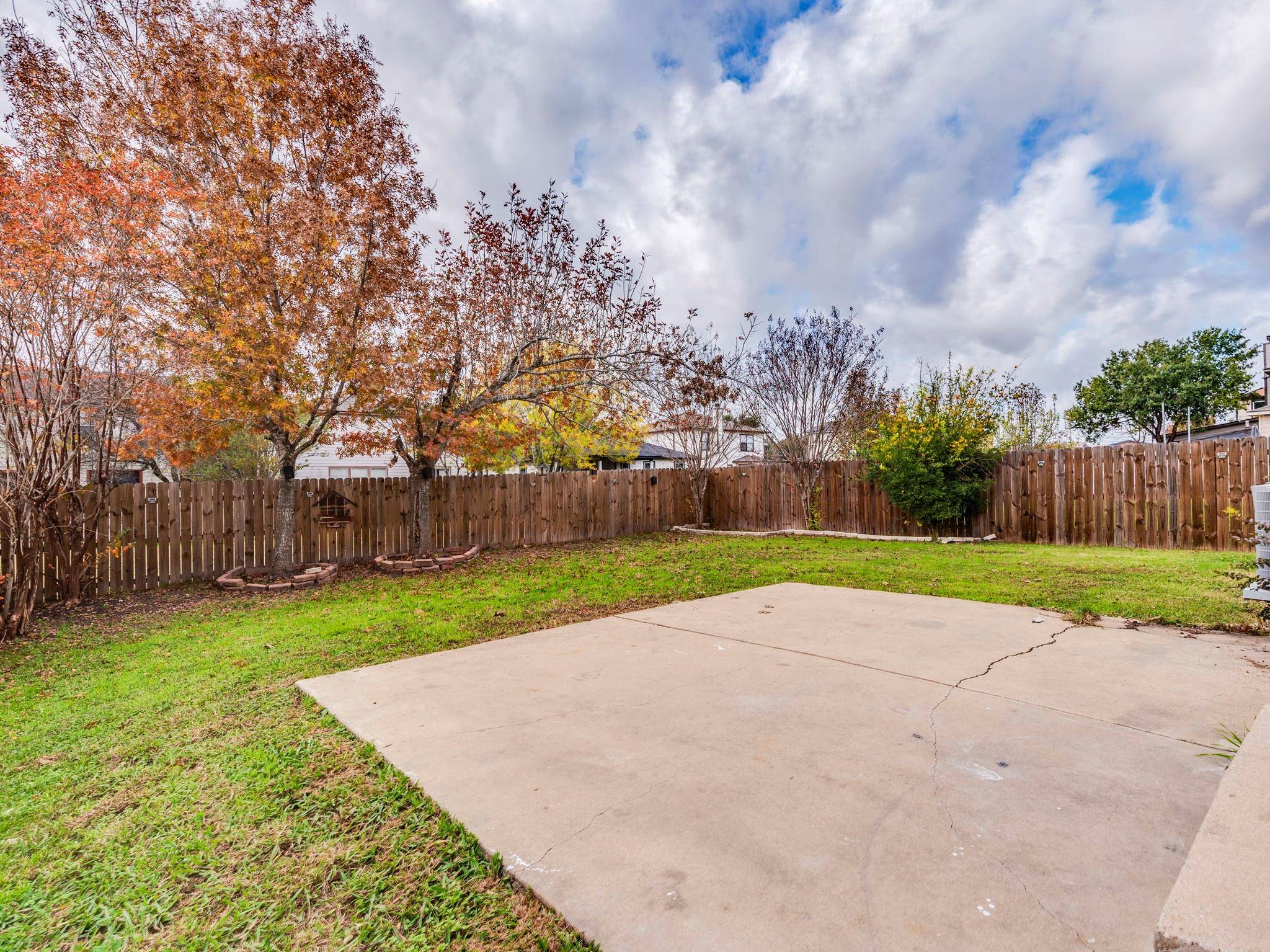 12825 Sexson Ridge CV, Del Valle, TX 78617