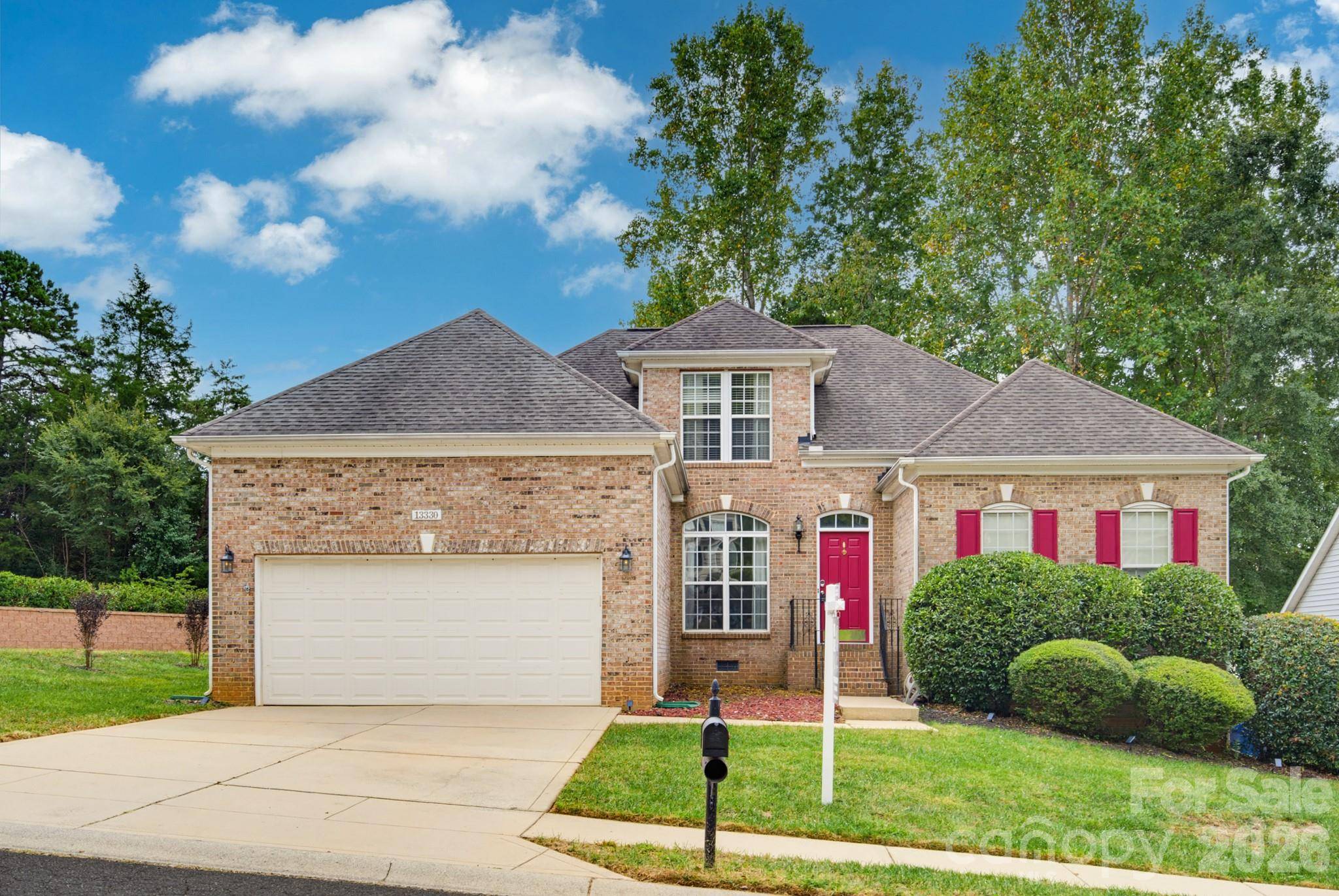 13330 Edgetree DR, Pineville, NC 28134