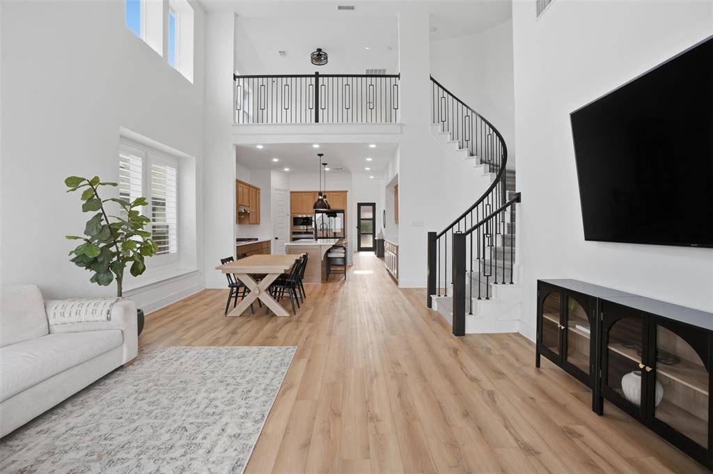 4719 Honeysuckle Court, Aubrey, TX 76227