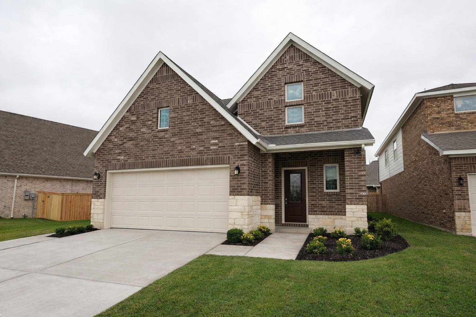 937 Teeler LN, Leander, TX 78641