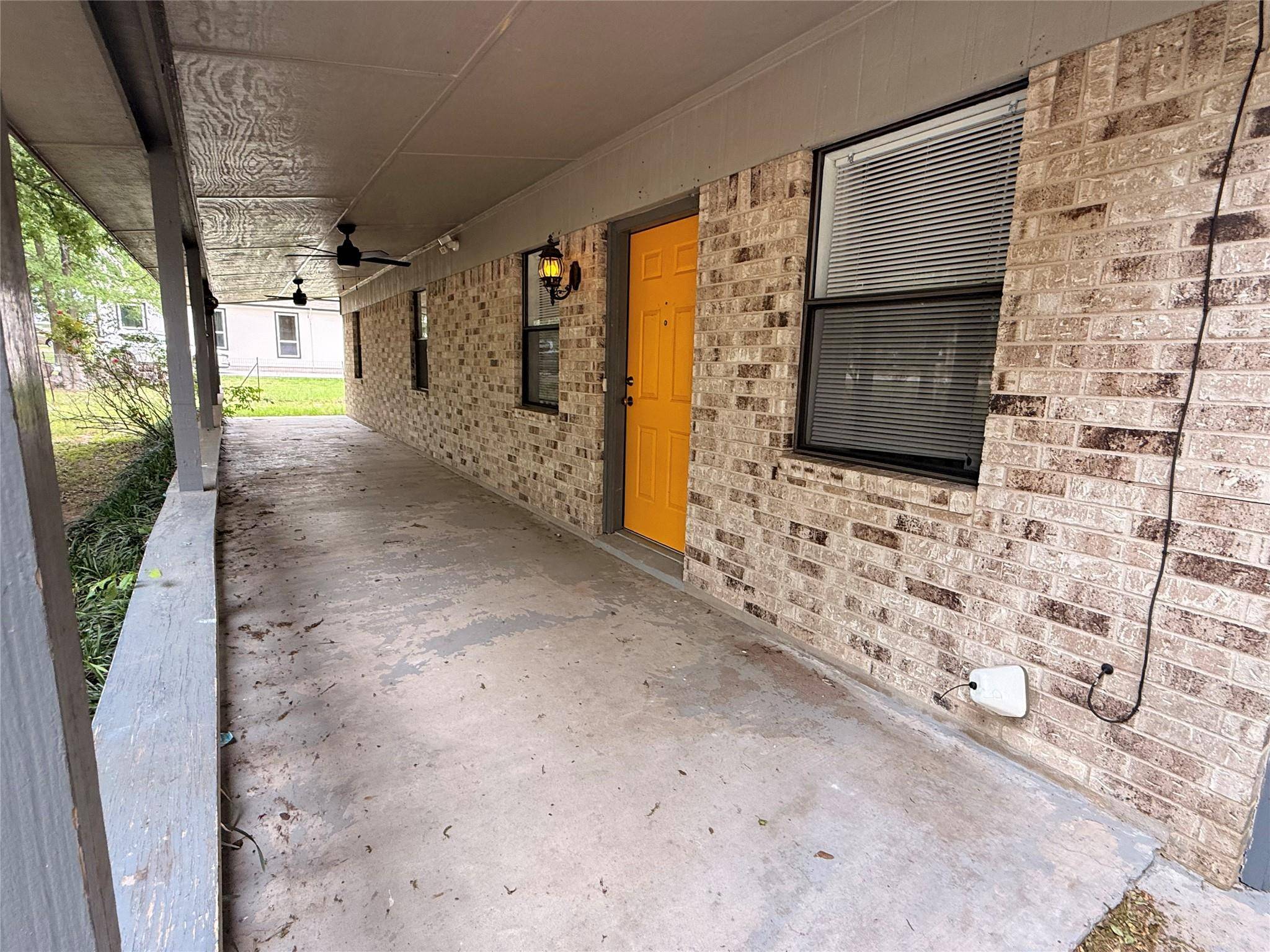 121 LBA DR, Bastrop, TX 78602