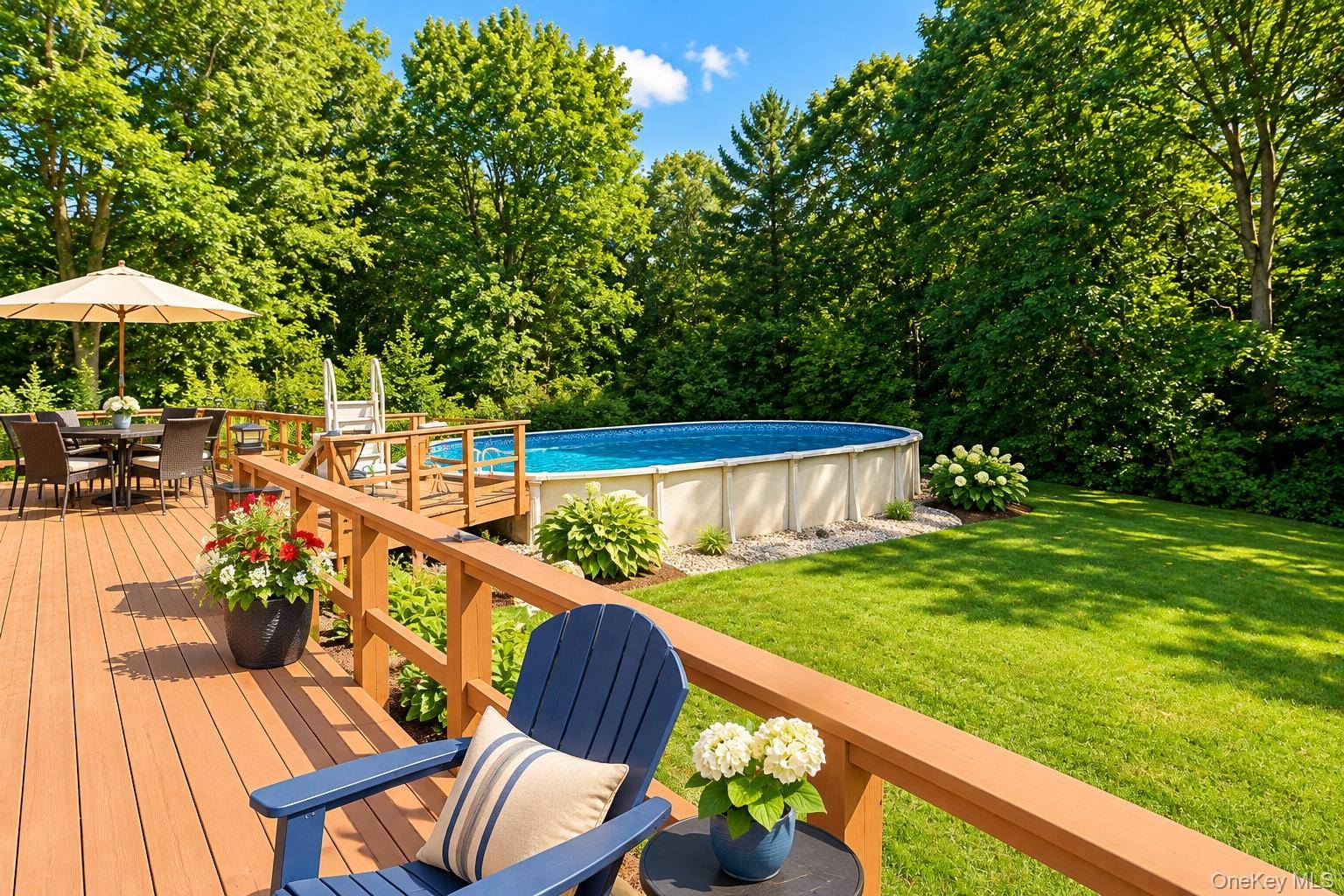 15 Deer Meadow RUN, Brookhaven, NY 11719