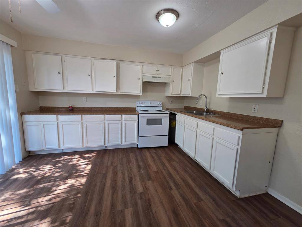 506 E Simonds Road, Seagoville, TX 75159
