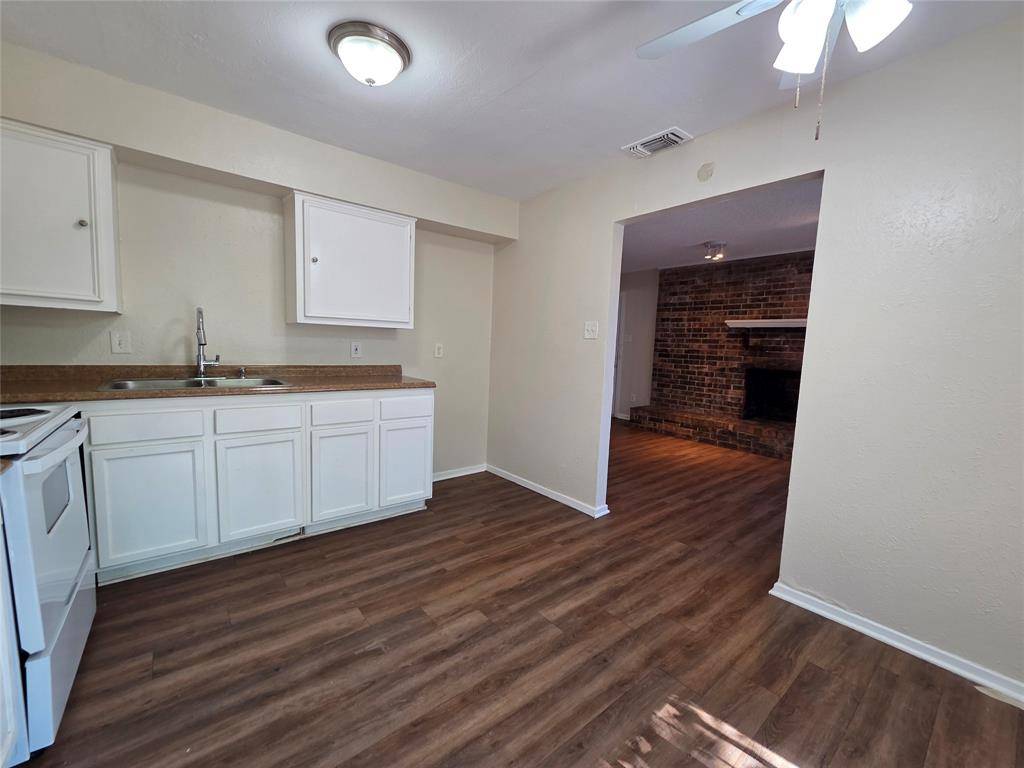 506 E Simonds Road, Seagoville, TX 75159