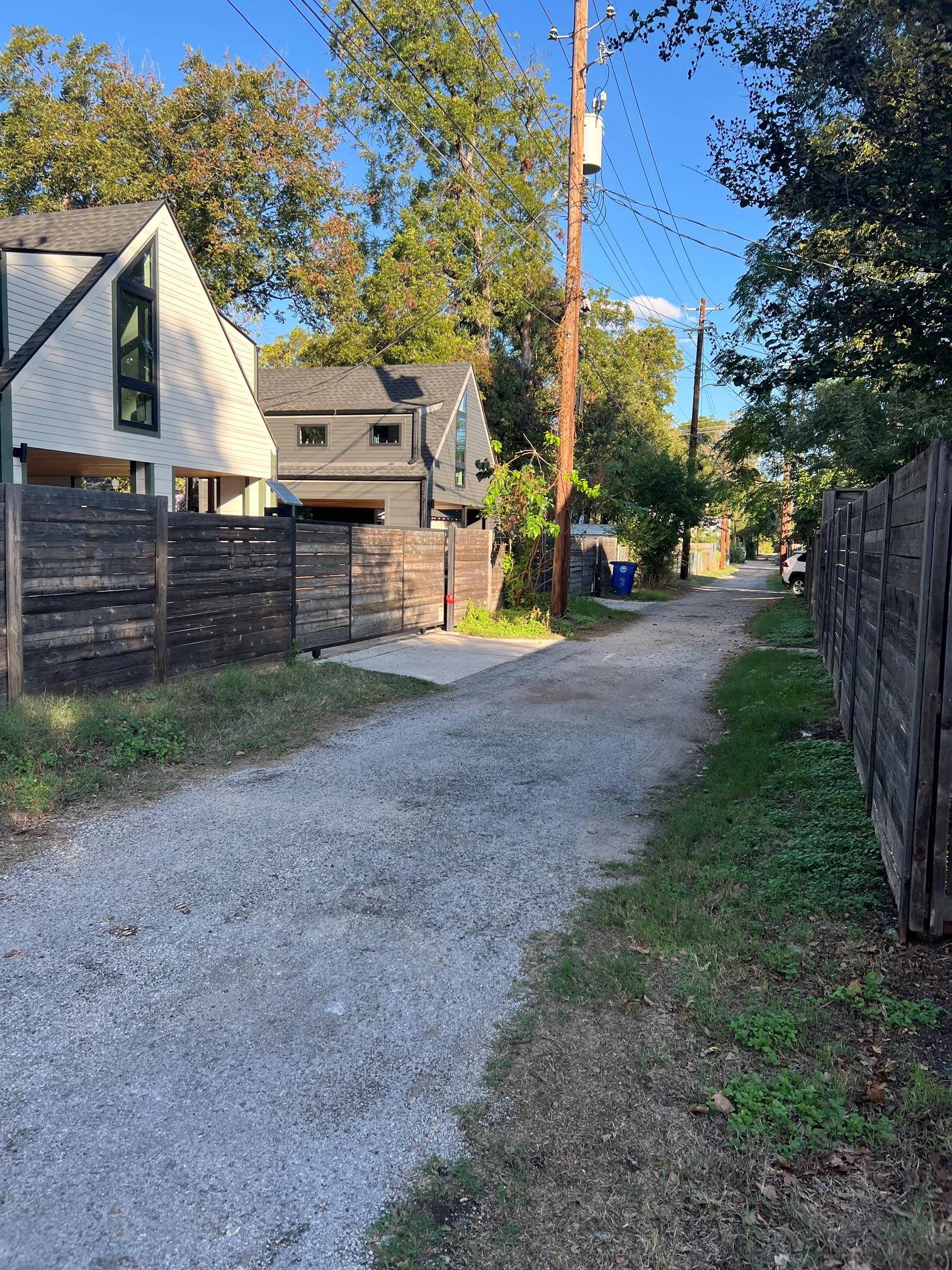 2409 Willow ST, Austin, TX 78702