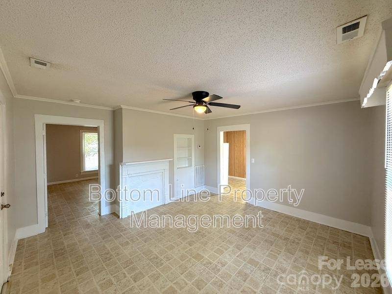 216 Lineberger ST, Shelby, NC 28150