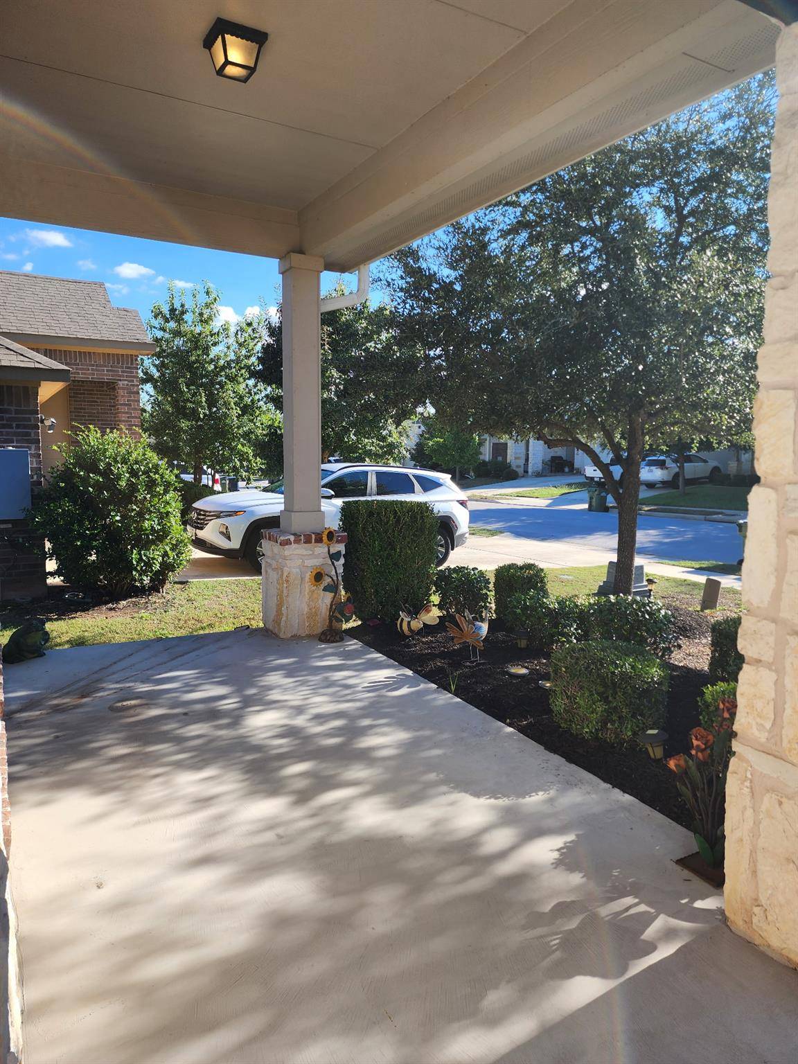 636 Carly Ann LN, Leander, TX 78641
