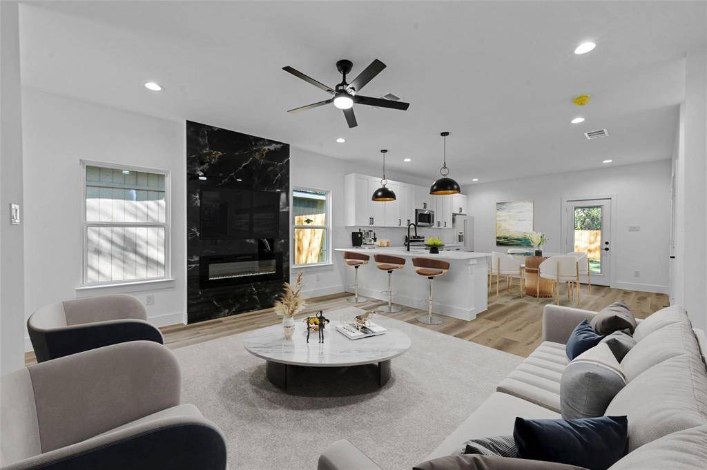 5424 Bourquin Street, Dallas, TX 75210