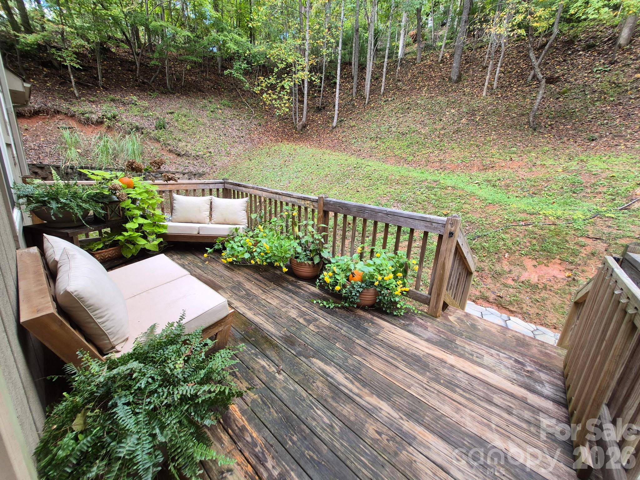 237 Mallard RD, Lake Lure, NC 28746