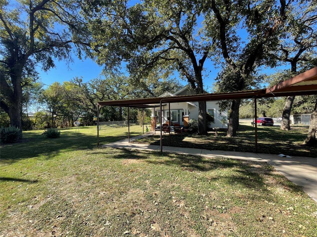 13822 Fm 4, Santo, TX 76472