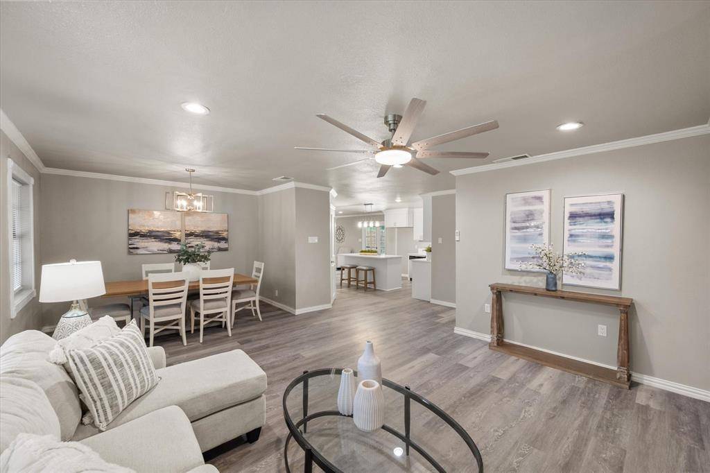 710 Greenland Way, Grand Prairie, TX 75050