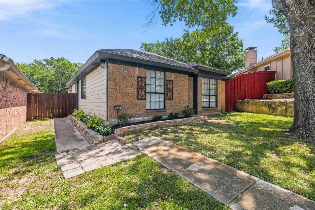 1803 Sherwood Place, Carrollton, TX 75006