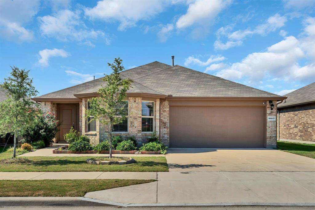 16617 Porterfield Lane, Justin, TX 76247