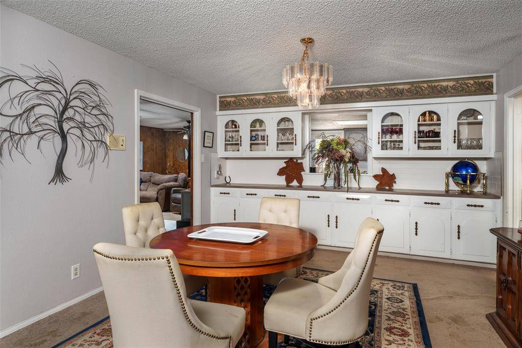 1803 Arrowhead Drive, Pantego, TX 76013