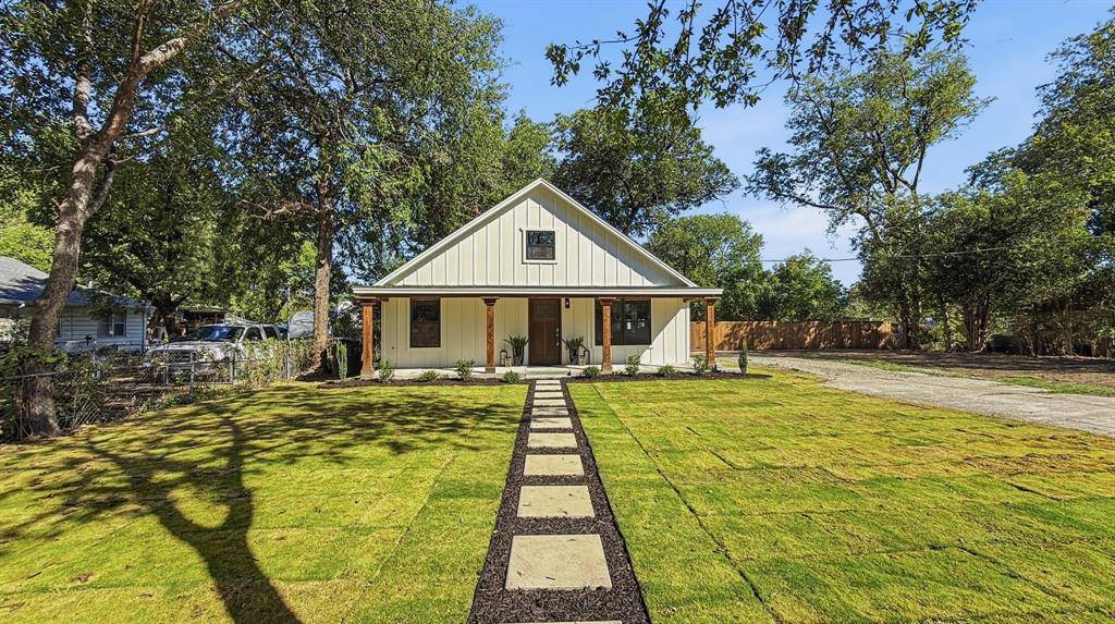 4216 Bonita Drive, Fort Worth, TX 76114