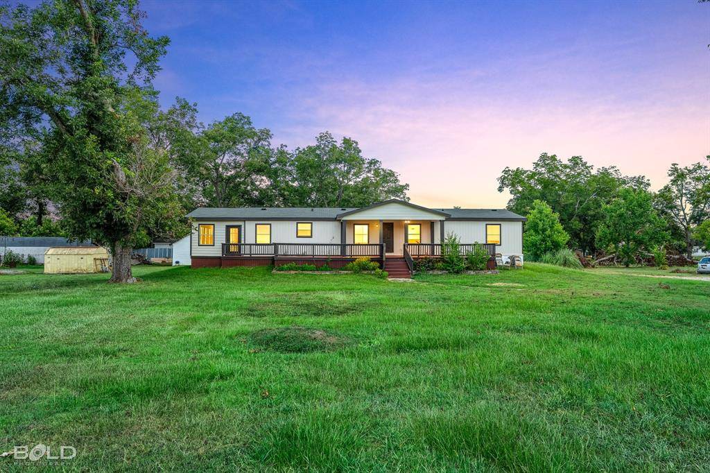 660 Red Chute Lane, Bossier City, LA 71112