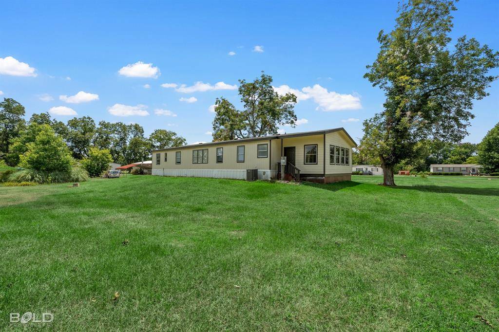 660 Red Chute Lane, Bossier City, LA 71112