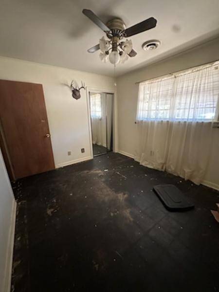 470 S Hearne Street, Waskom, TX 75692