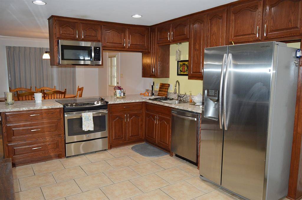 9858 Kathy Lynn Place, Quinlan, TX 75474