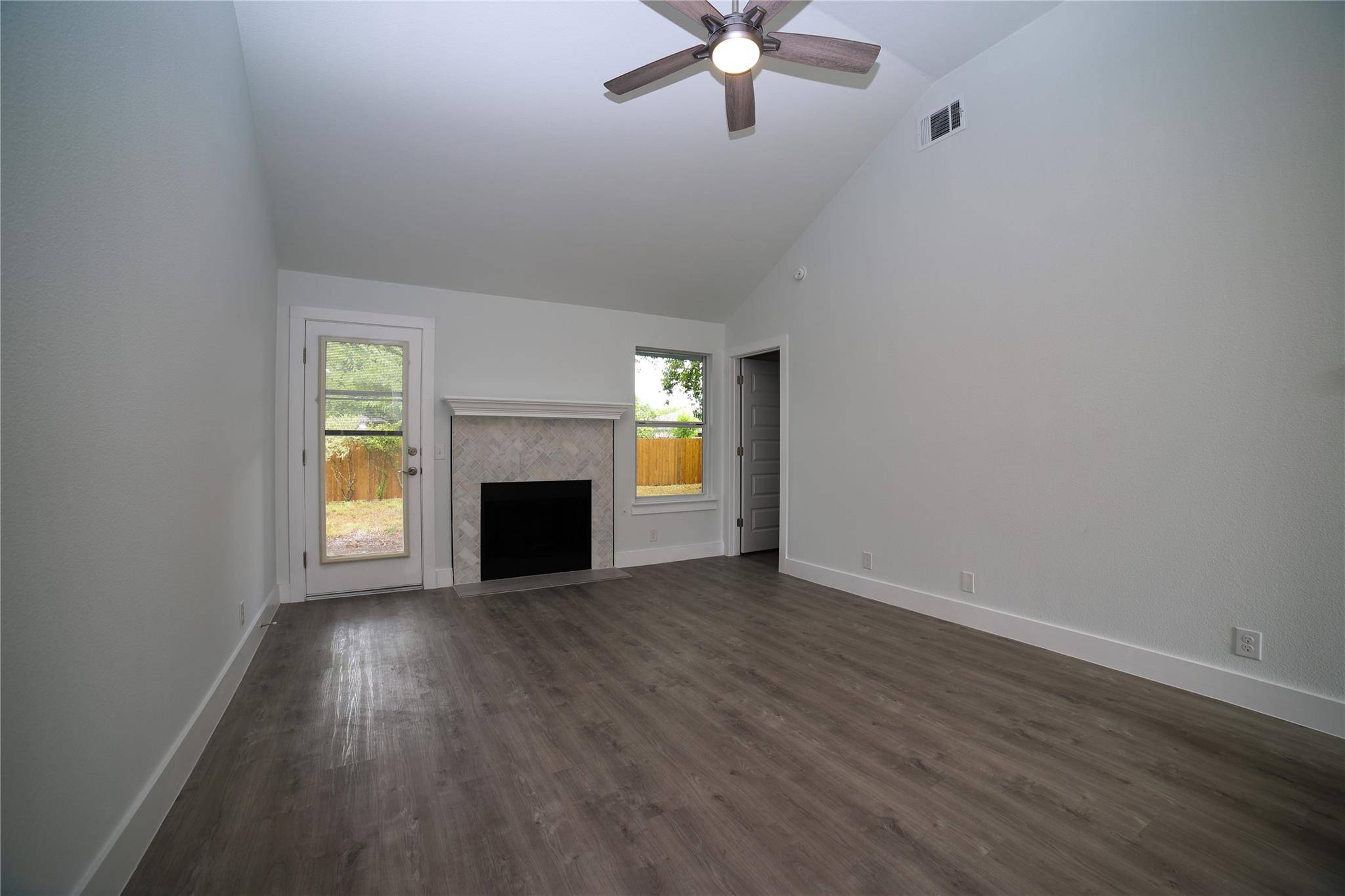 131 Stephen CT, Kyle, TX 78640