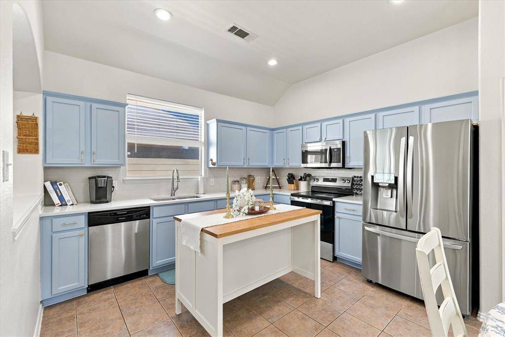 9904 Concord Drive, Providence Village, TX 76227