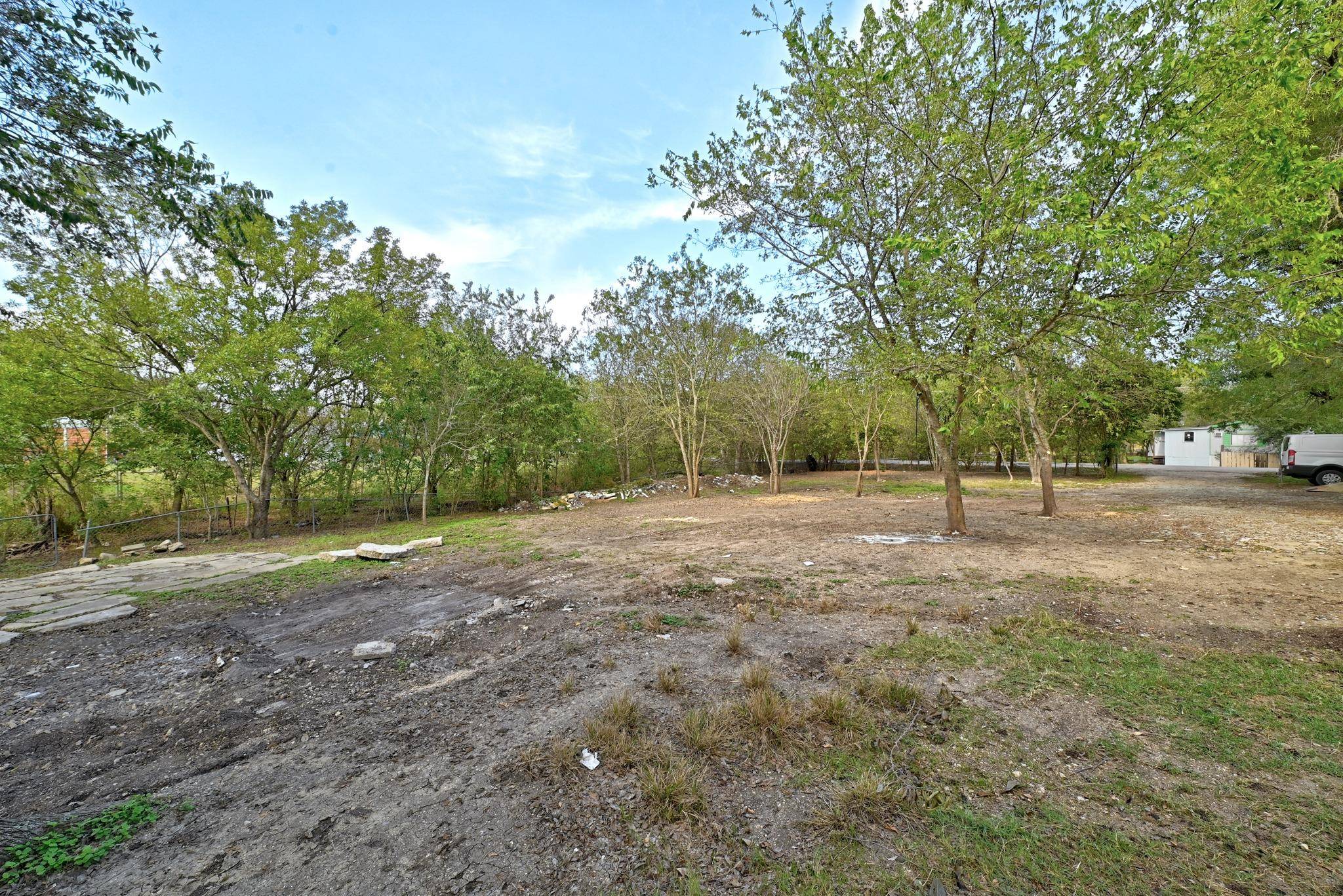 202 Quail RUN, Buda, TX 78610