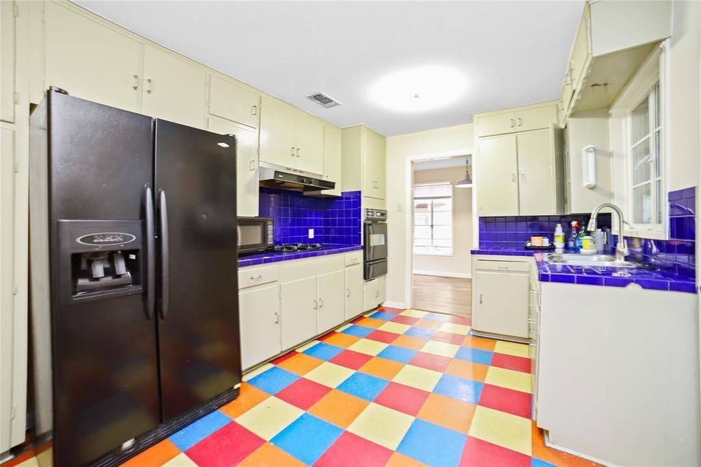 2905 Robinson ST #A, Austin, TX 78722