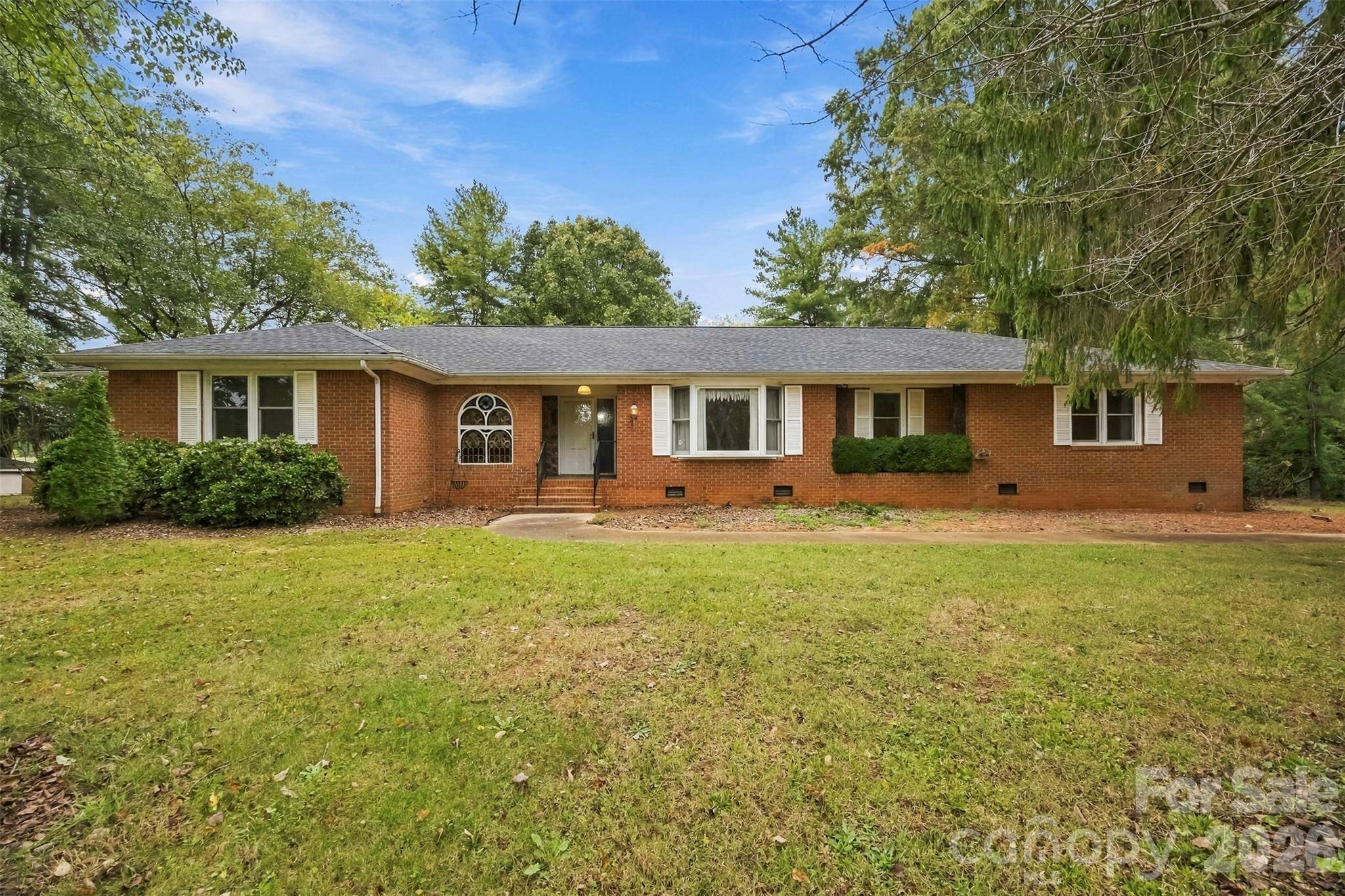 221 Lee Black RD, Cherryville, NC 28021