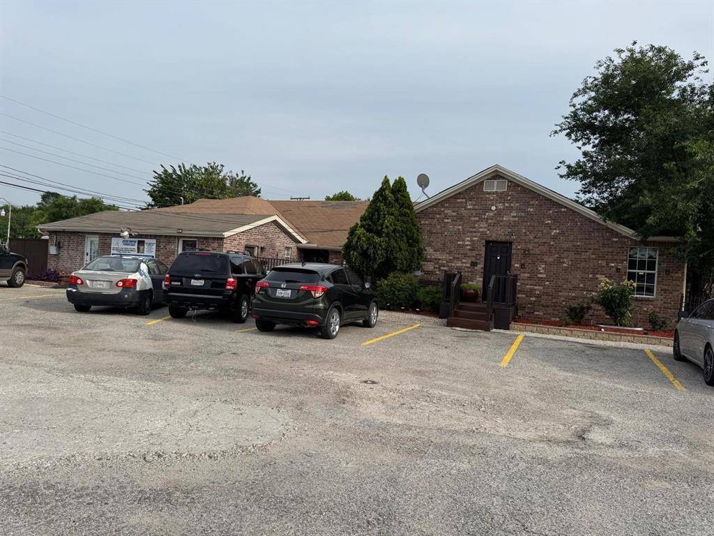2344 CHANDLER, Fort Worth, TX 76111