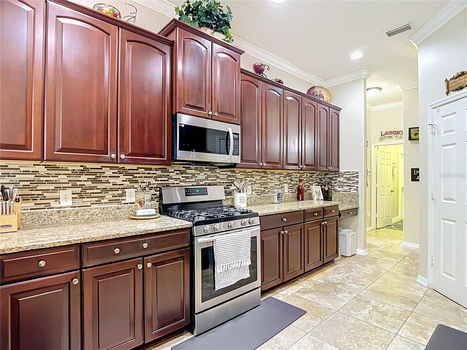 20012 BRIGHT OAK CT, Tampa, FL 33647