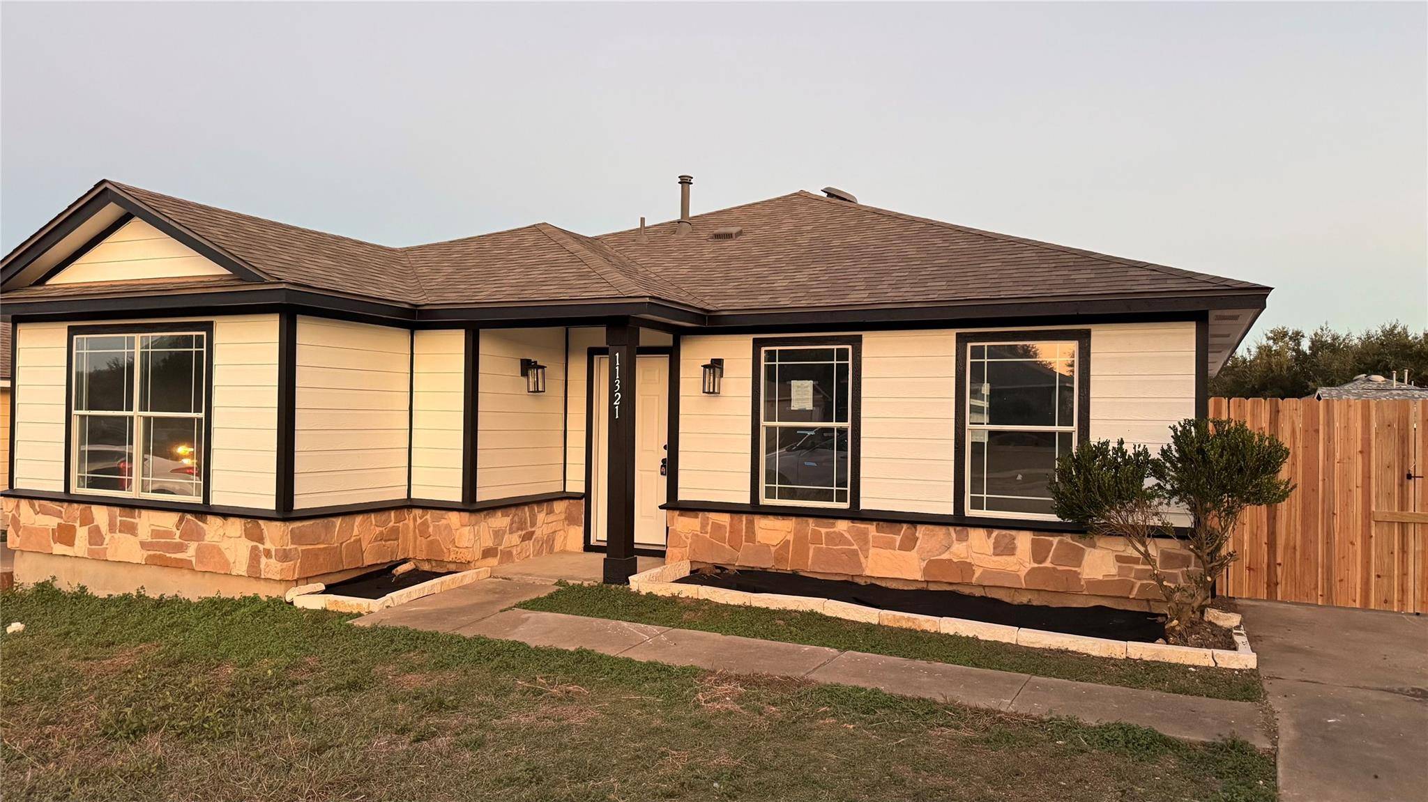 11321 Briarcreek LOOP, Manor, TX 78653