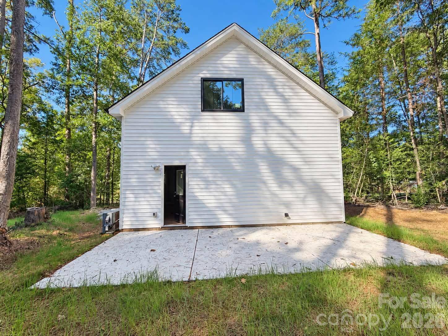 146 Hillcrest RD #1201, New London, NC 28127