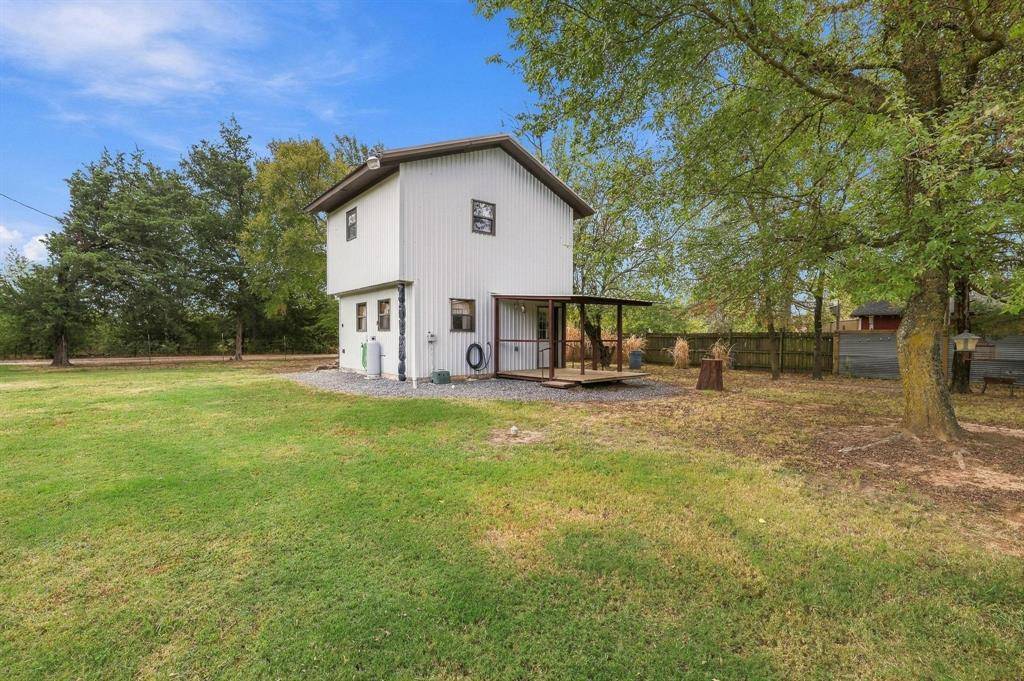351 County Road 2274, Telephone, TX 75488