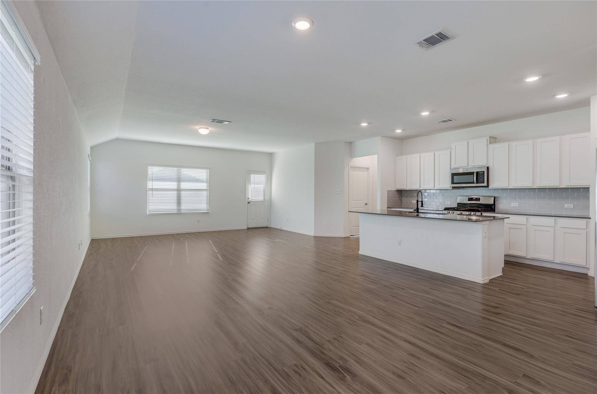 21409 Wilmiller LN, Pflugerville, TX 78660