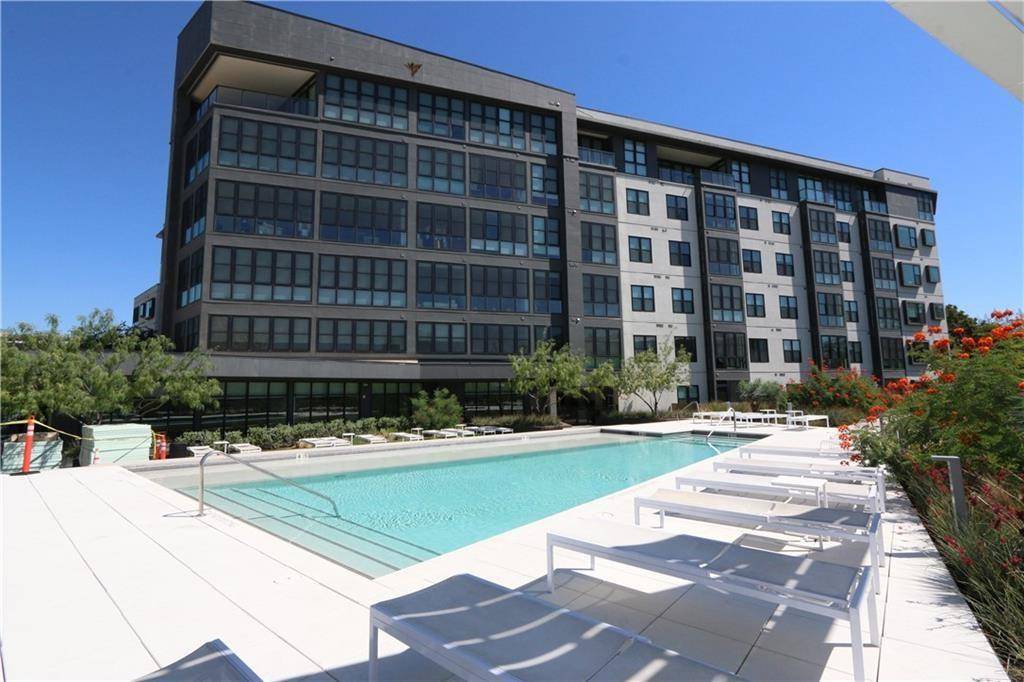 800 Embassy DR #405, Austin, TX 78702
