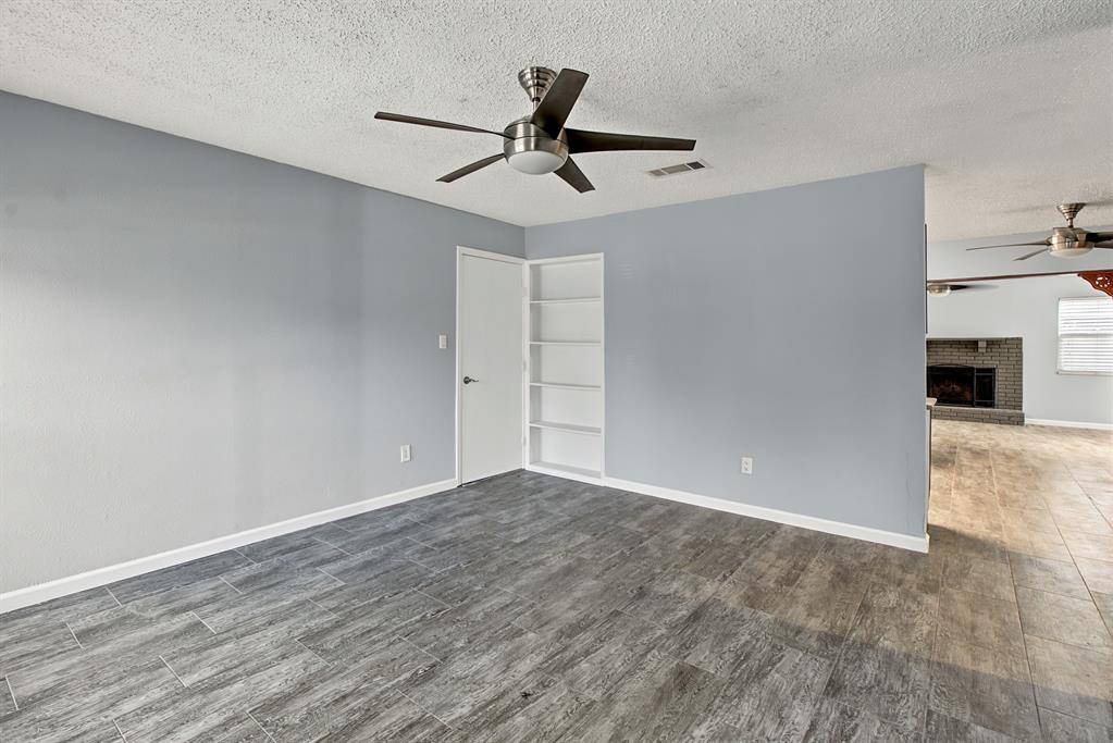 4716 Kyle Drive, Balch Springs, TX 75180