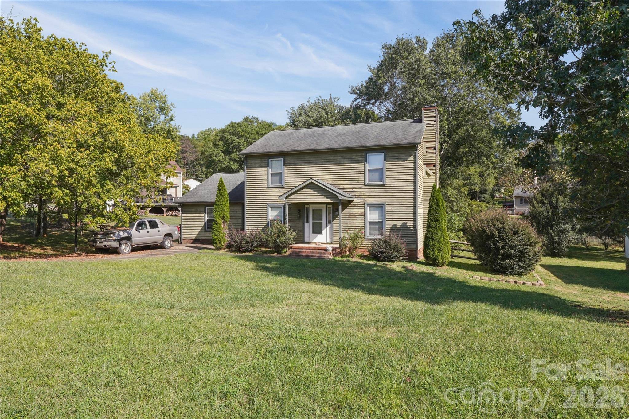 204 Hughey DR, Gastonia, NC 28056