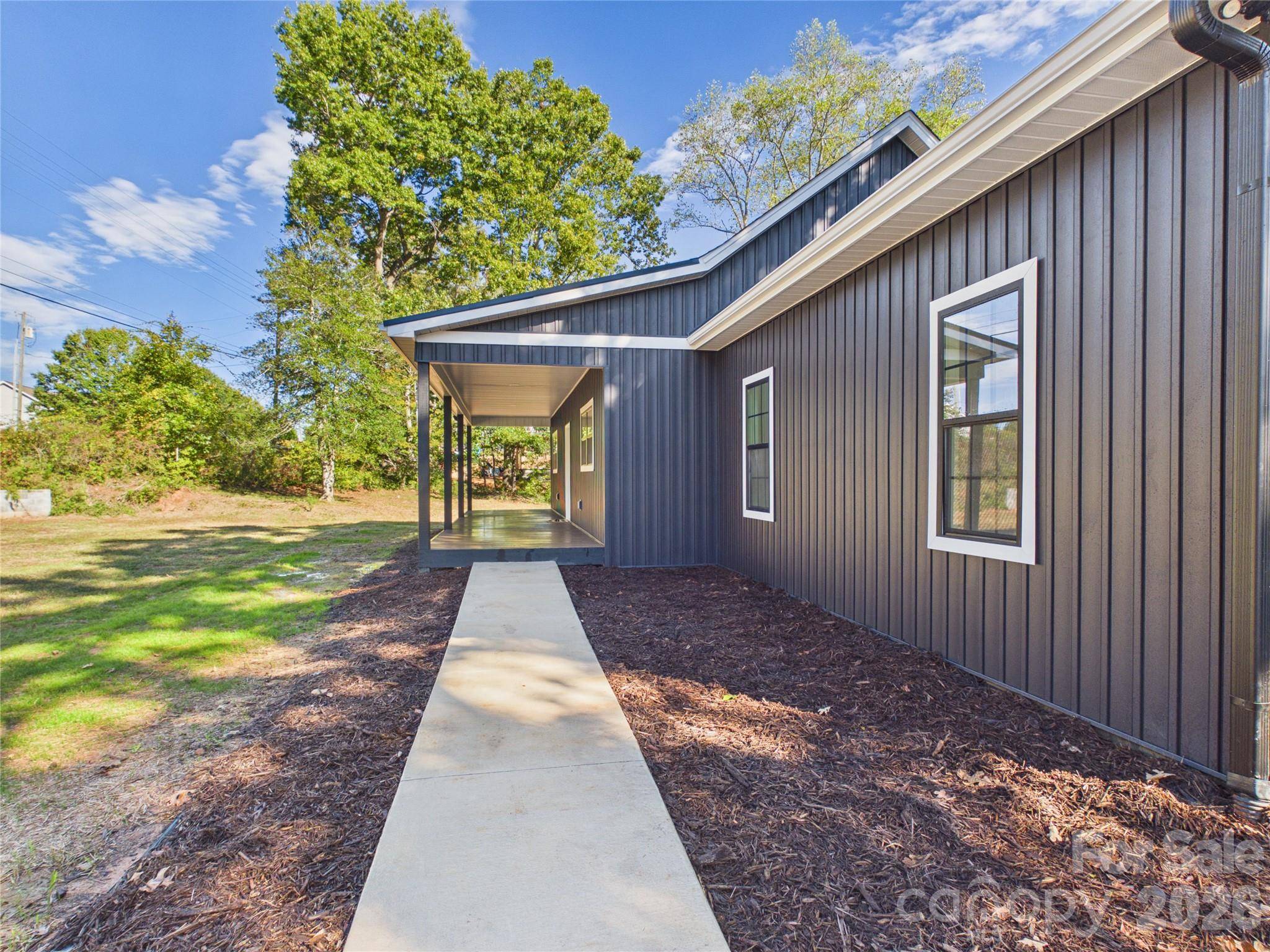 311 Falls AVE, Granite Falls, NC 28630