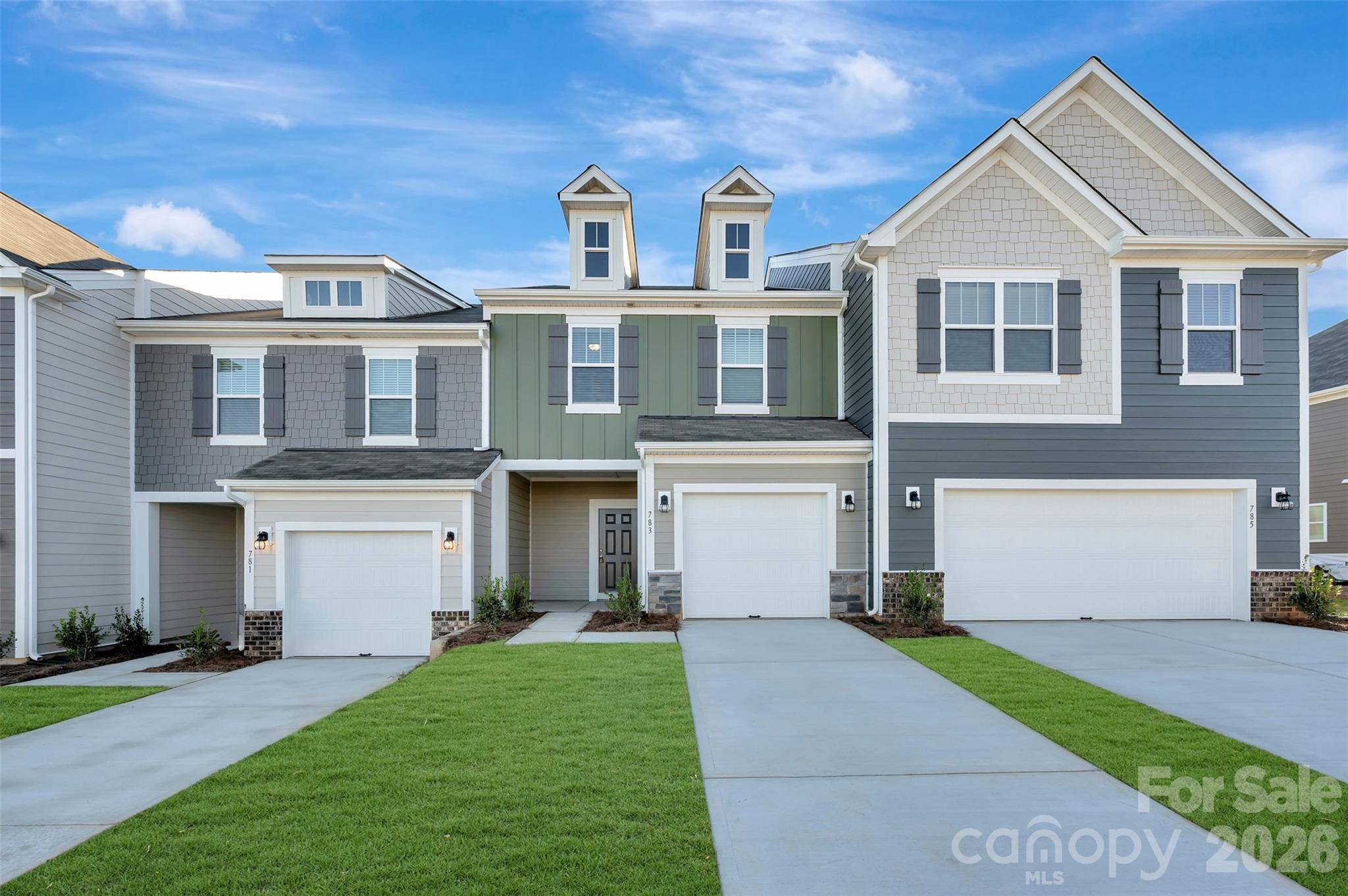 783 Kitfox DR NW, Concord, NC 28027