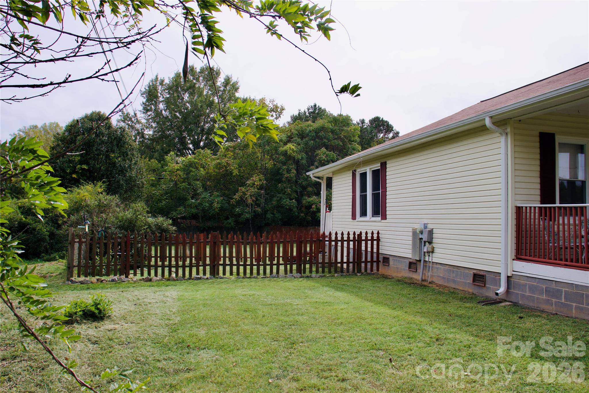 2033 Scalesville RD, Summerfield, NC 27358