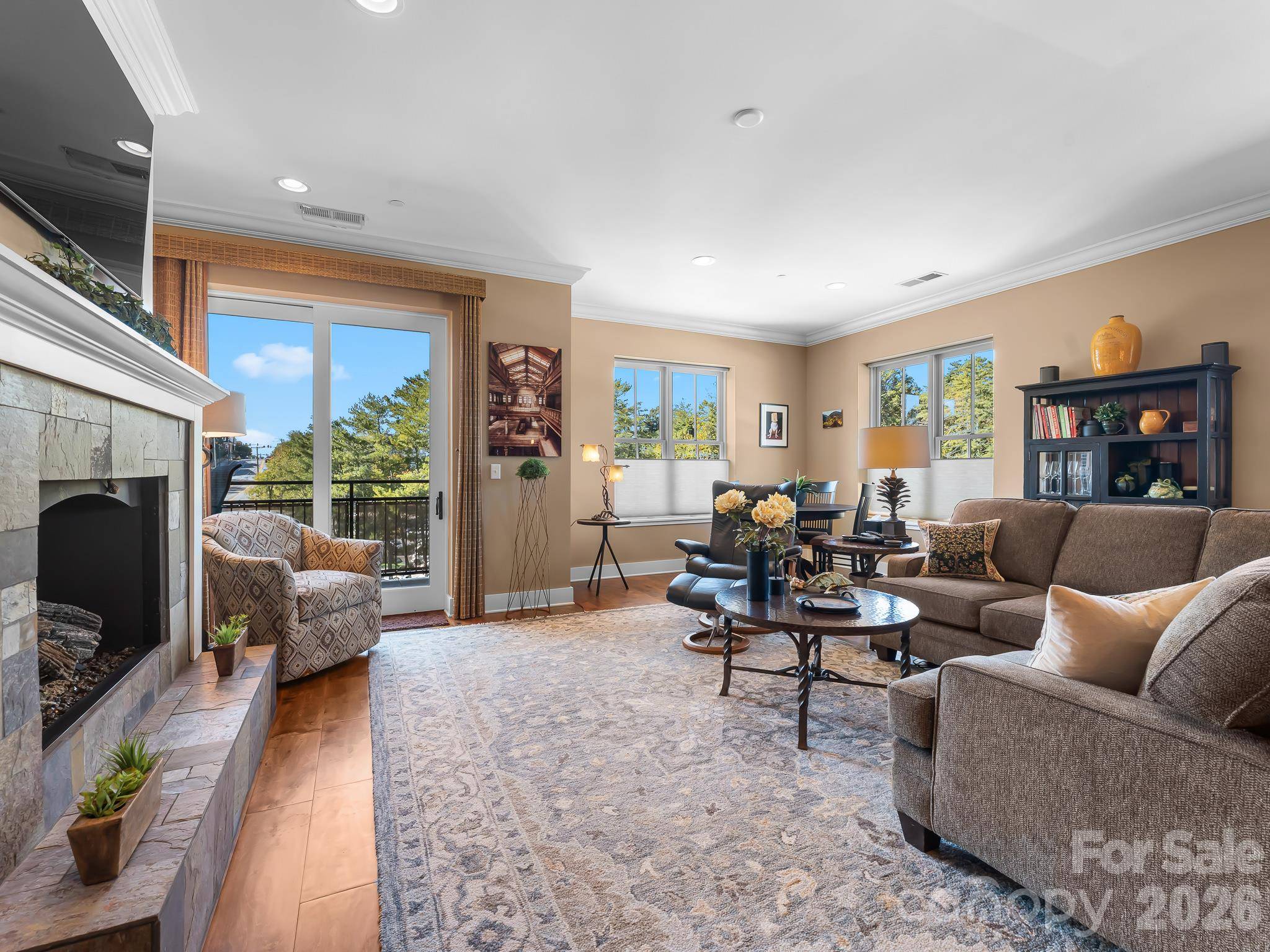 29 W French Broad ST #401, Brevard, NC 28712