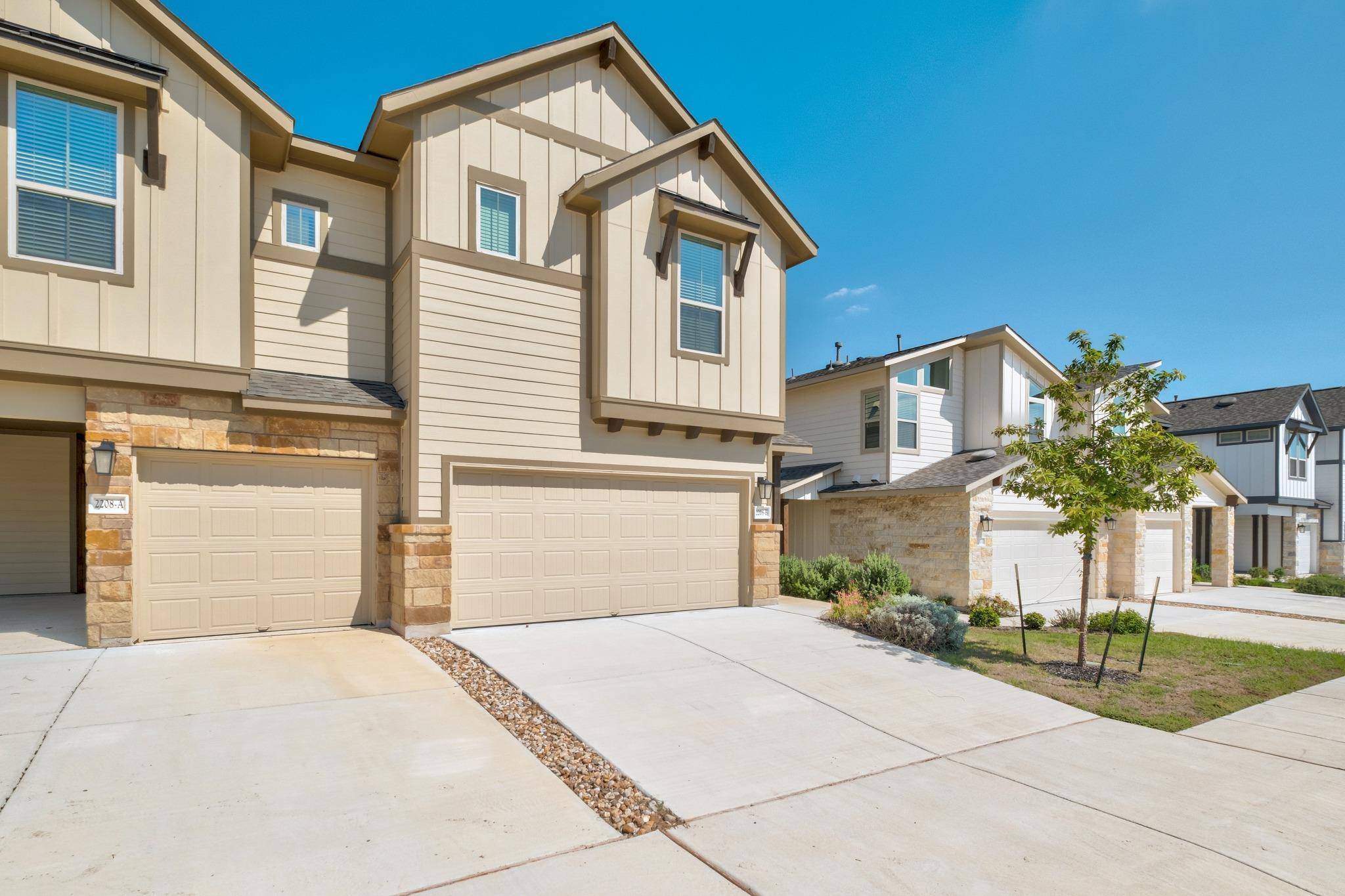 2208B Cornfield DR, Pflugerville, TX 78660