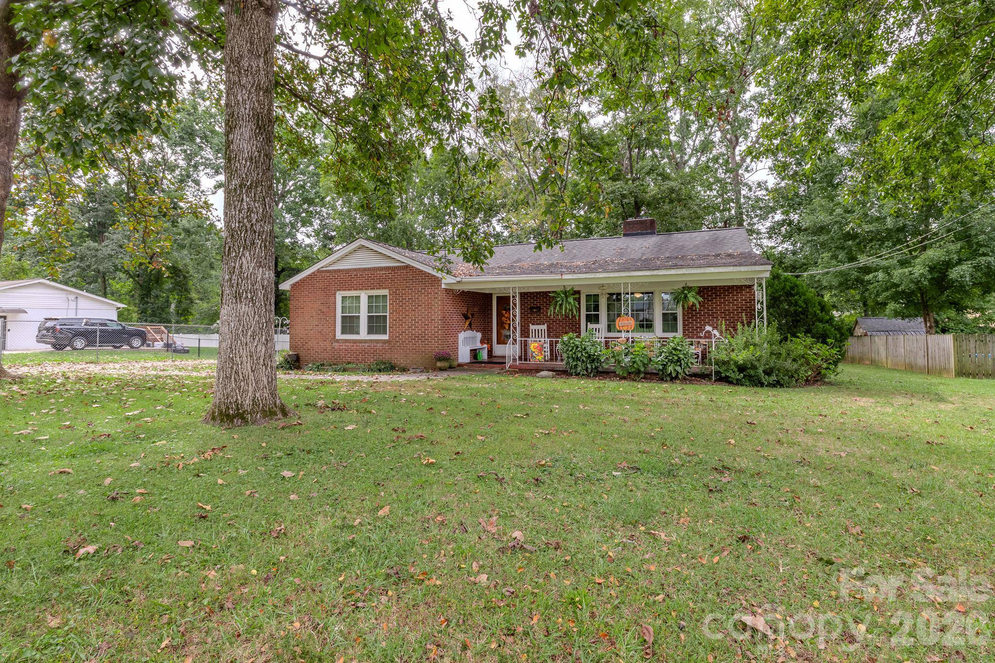 1004 Woodside DR, Kings Mountain, NC 28086