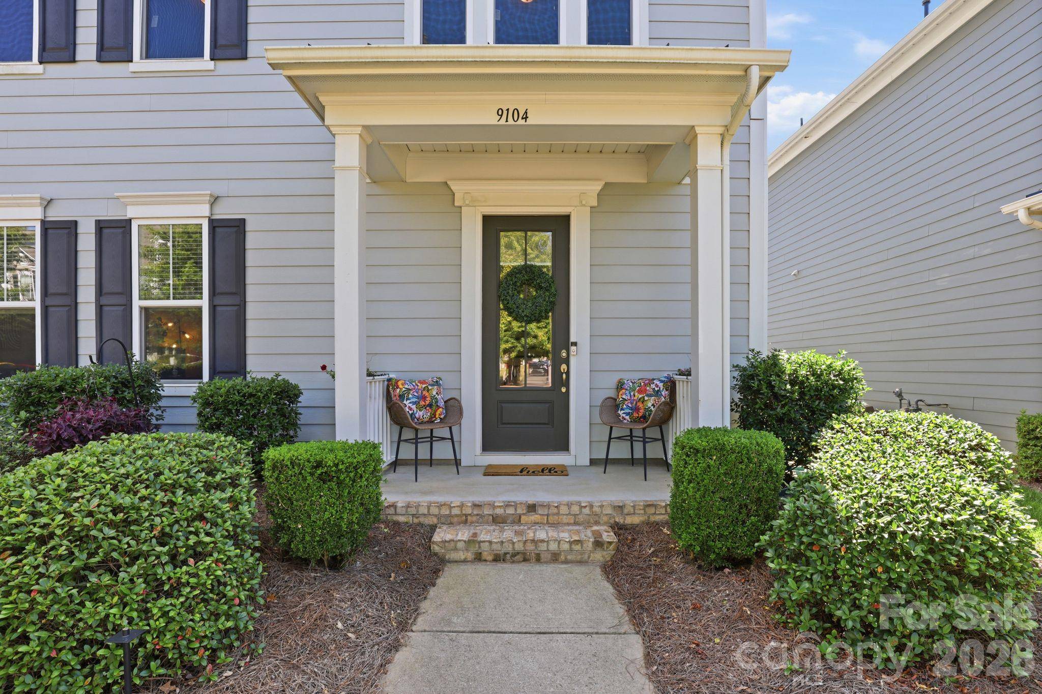 9104 Gladden Hill LN, Pineville, NC 28134