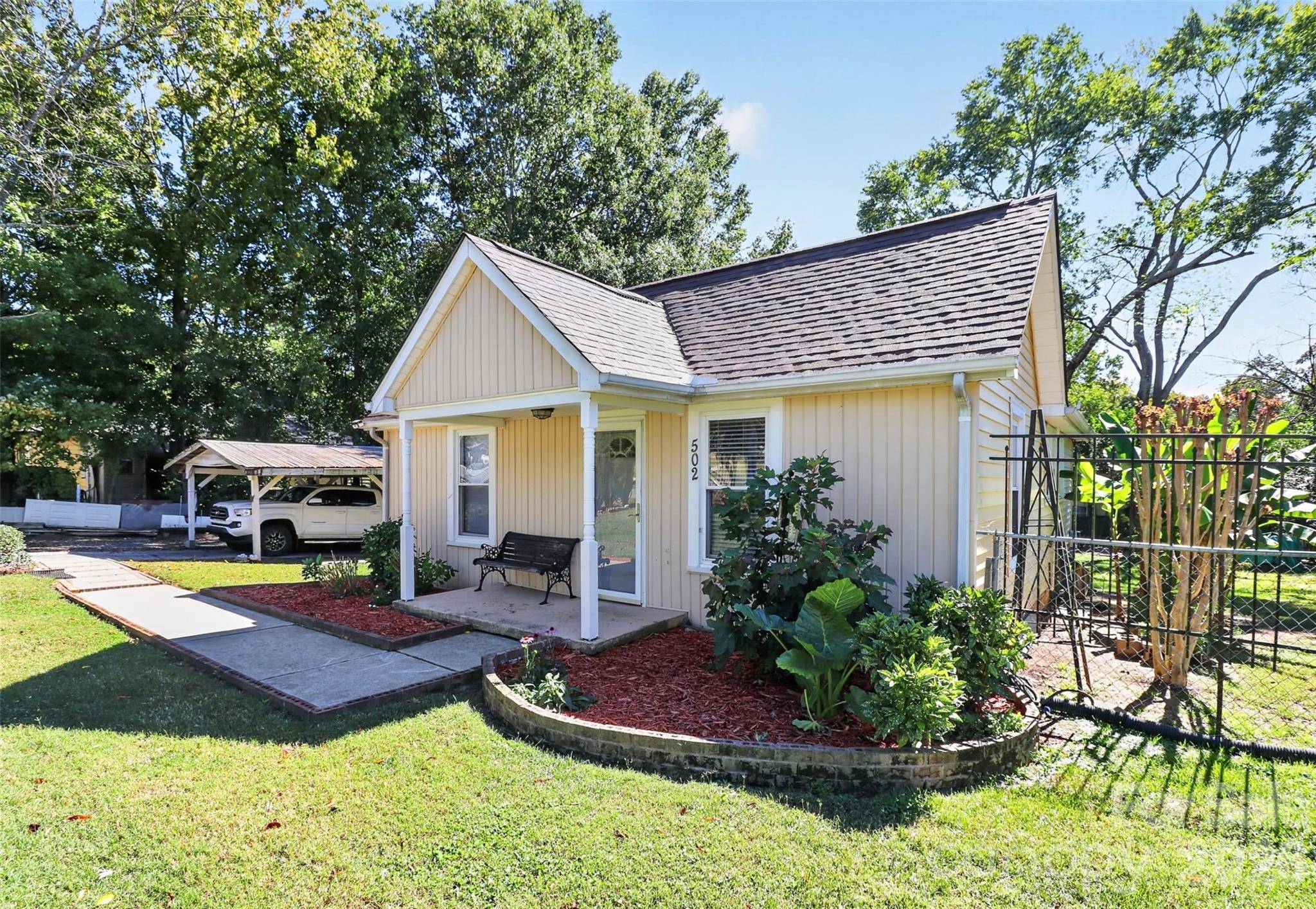 502 E 23rd ST, Kannapolis, NC 28083