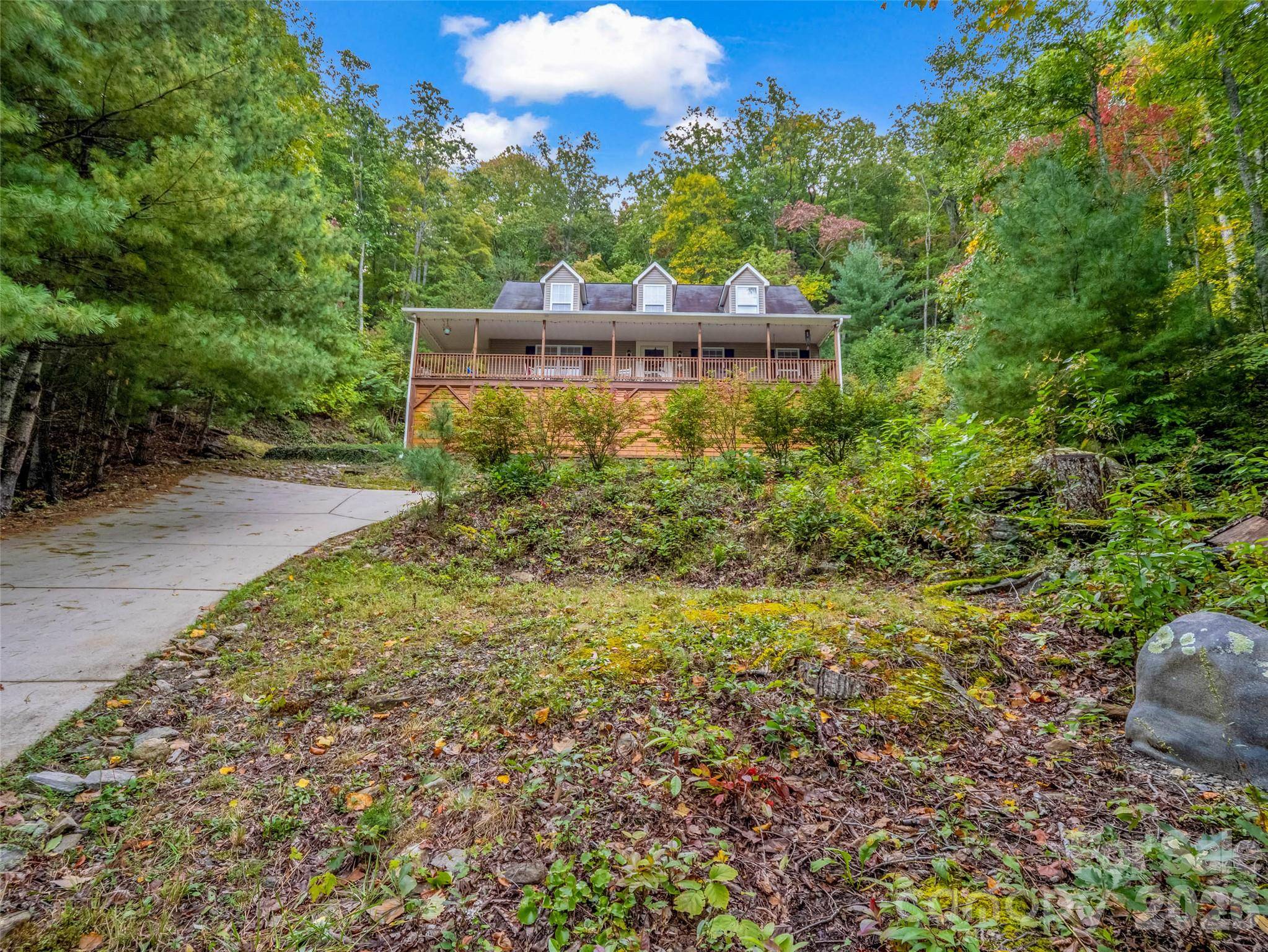 190 Harrison Hill RD, Swannanoa, NC 28778