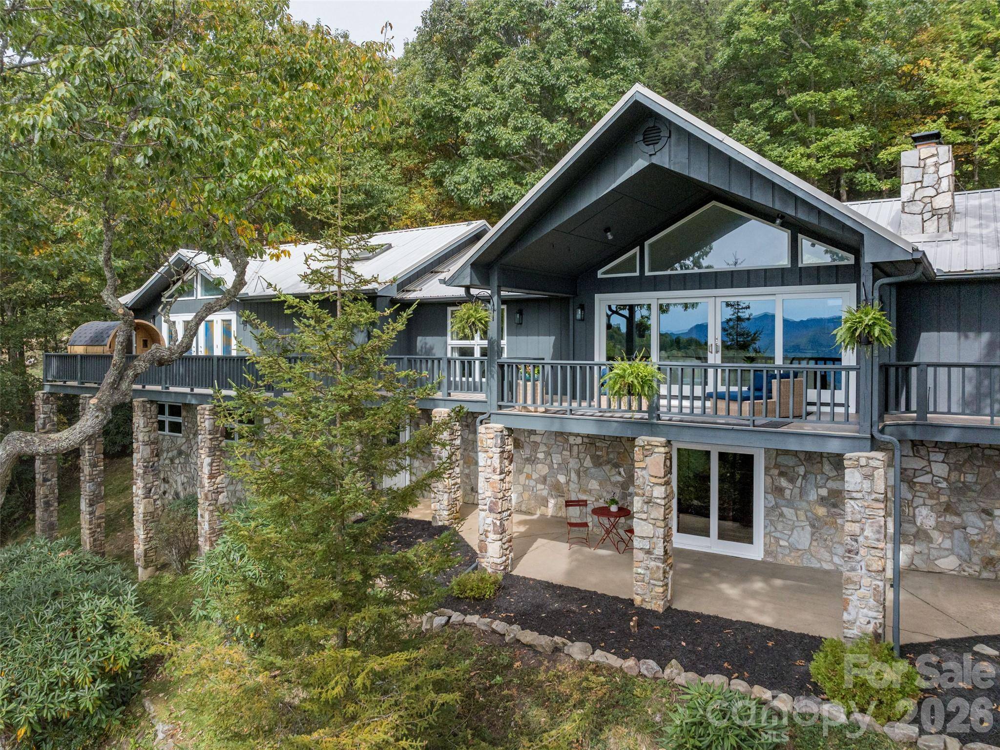 465 Leatherwood RD, Maggie Valley, NC 28751