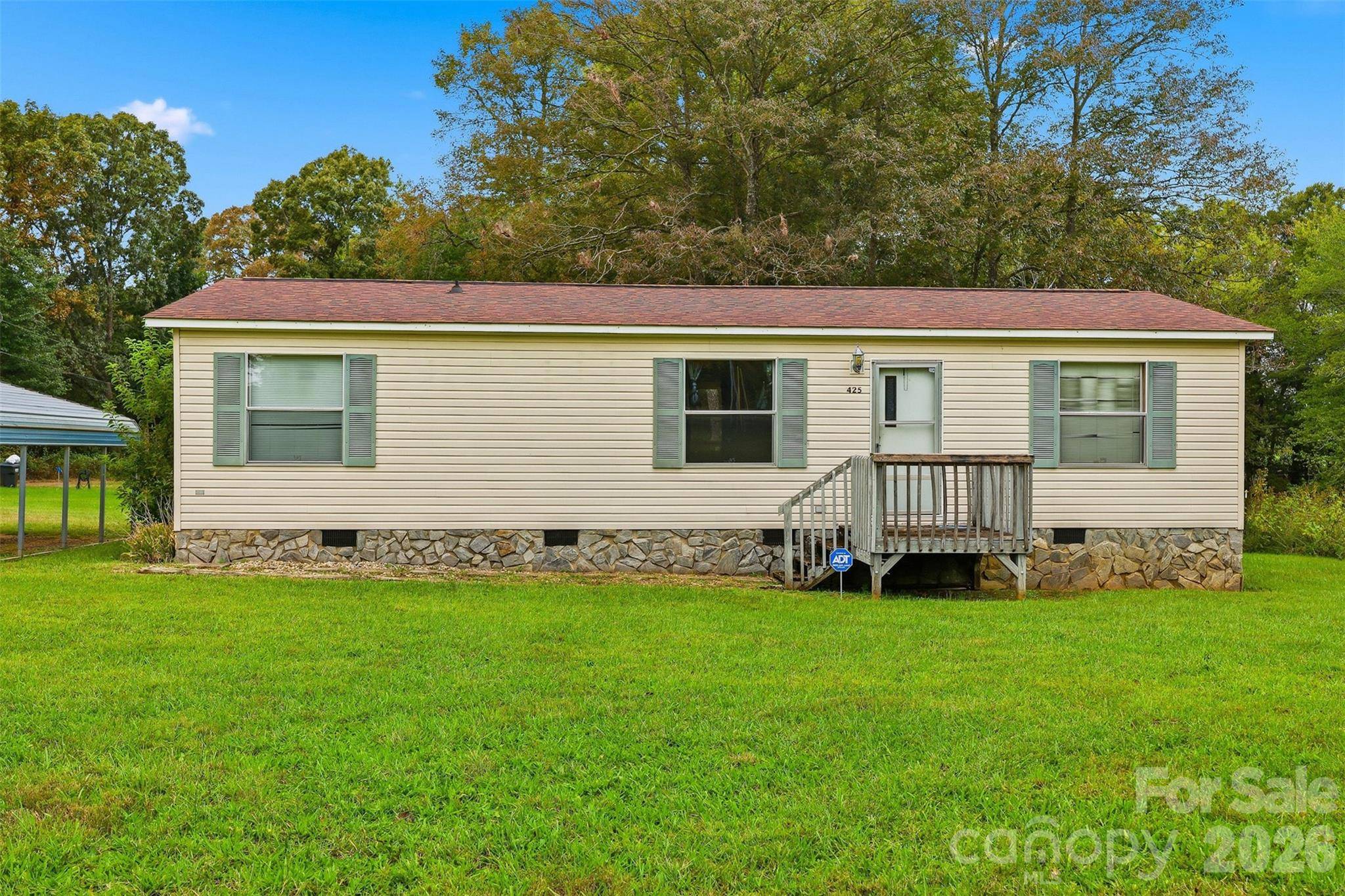 425 E Lackey Farm RD, Stony Point, NC 28678