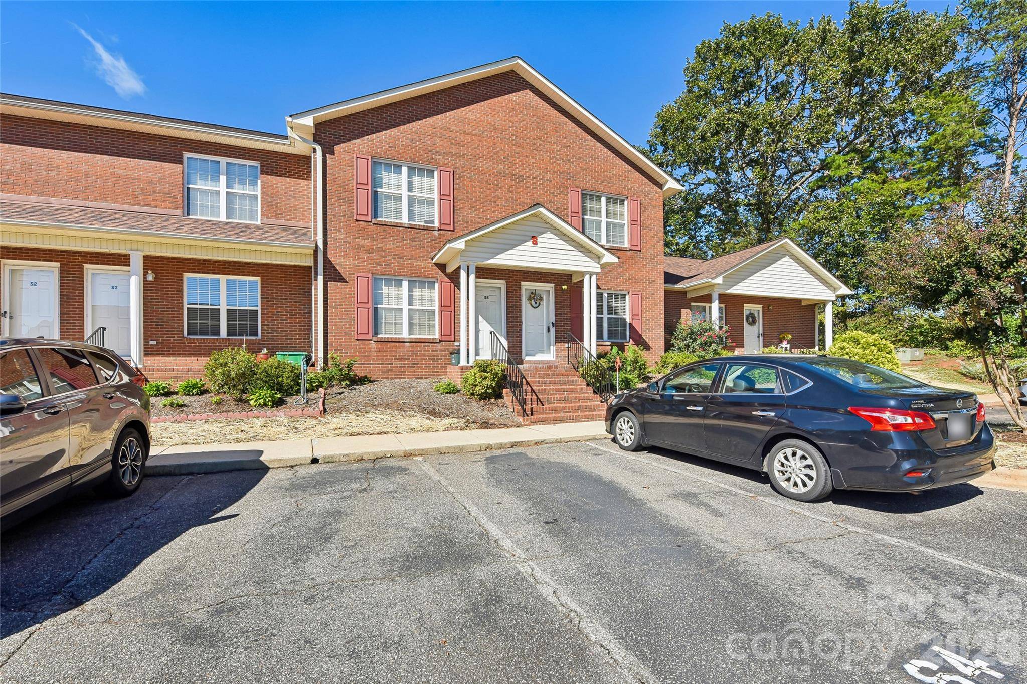 102 Brandywine DR NE #S5, Conover, NC 28613